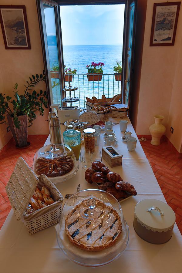 Il Casato Deluxe Rooms Scilla Luaran gambar