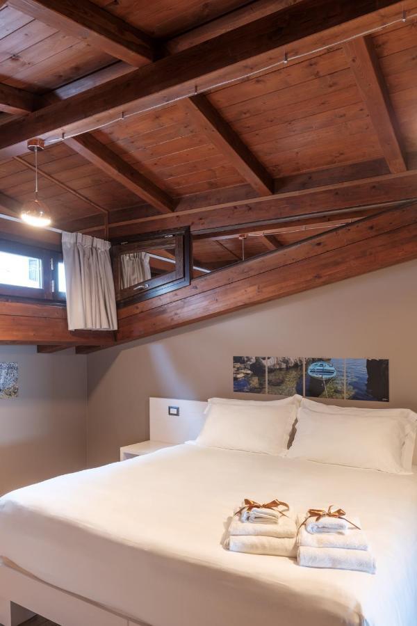 Il Casato Deluxe Rooms Scilla Luaran gambar
