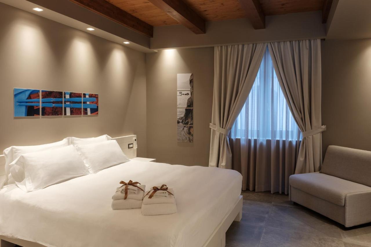 Il Casato Deluxe Rooms Scilla Luaran gambar