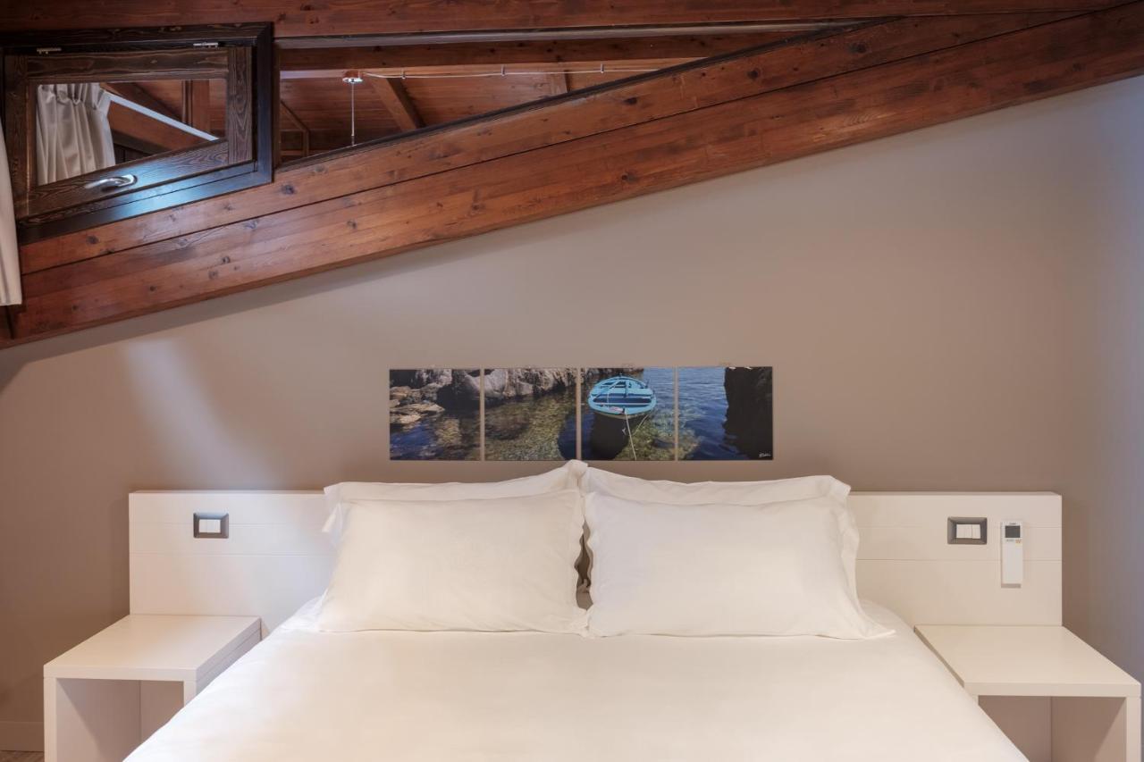 Il Casato Deluxe Rooms Scilla Luaran gambar